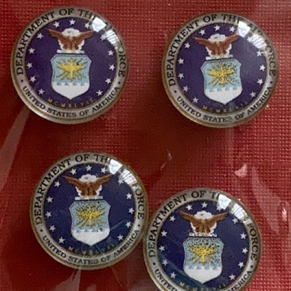 Magnets - U.S. AIR FORCE - Picture 3 of 3